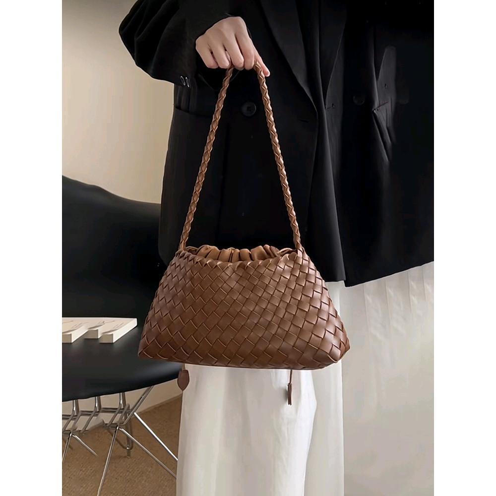 Authentic Leather Weave Dumpling Bag – Elegant Handheld & Shoulder Tote