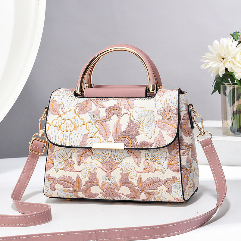 Trendy Women's Shoulder Bag – Chinese-Inspired Print